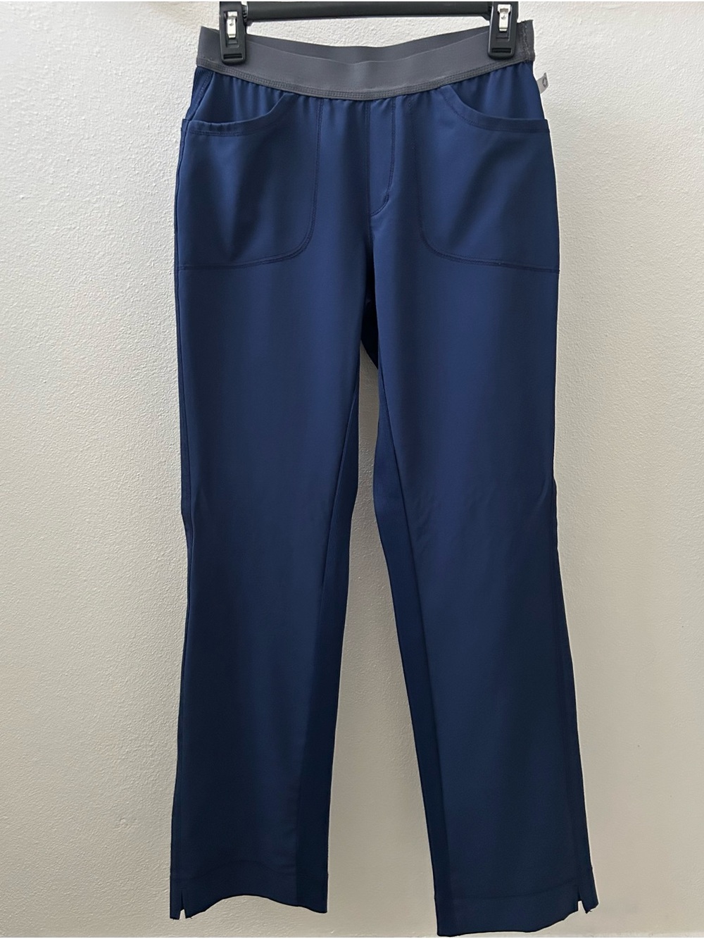Straight-Leg Navy Women's Scrub Pants with Elastic Waist